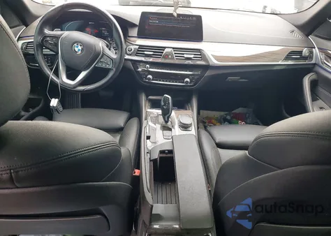 2020 BMW 530E z USA, uszkodzony, nr VIN WBAJA9C01LCE19611